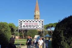 160828_5_Partenza_Arrivo-sullo-sfondo-il-campanile-del-Duomo